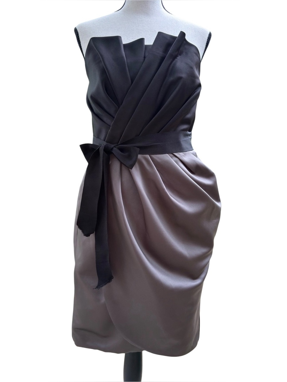 Size 6 White by Vera Wang Black and Taupe Strapless Draped Cocktail Dress